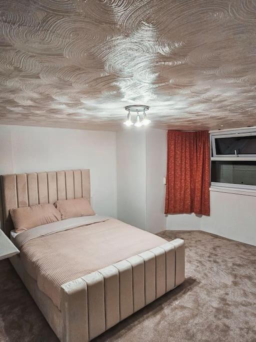 Spacious House In